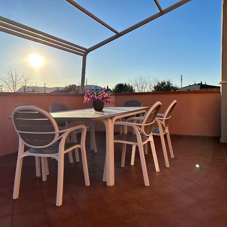 Albi'S House,Terrazza ,Wi-Fi, Parcheggio, Ac Apartment ลุคคา ภายนอก รูปภาพ