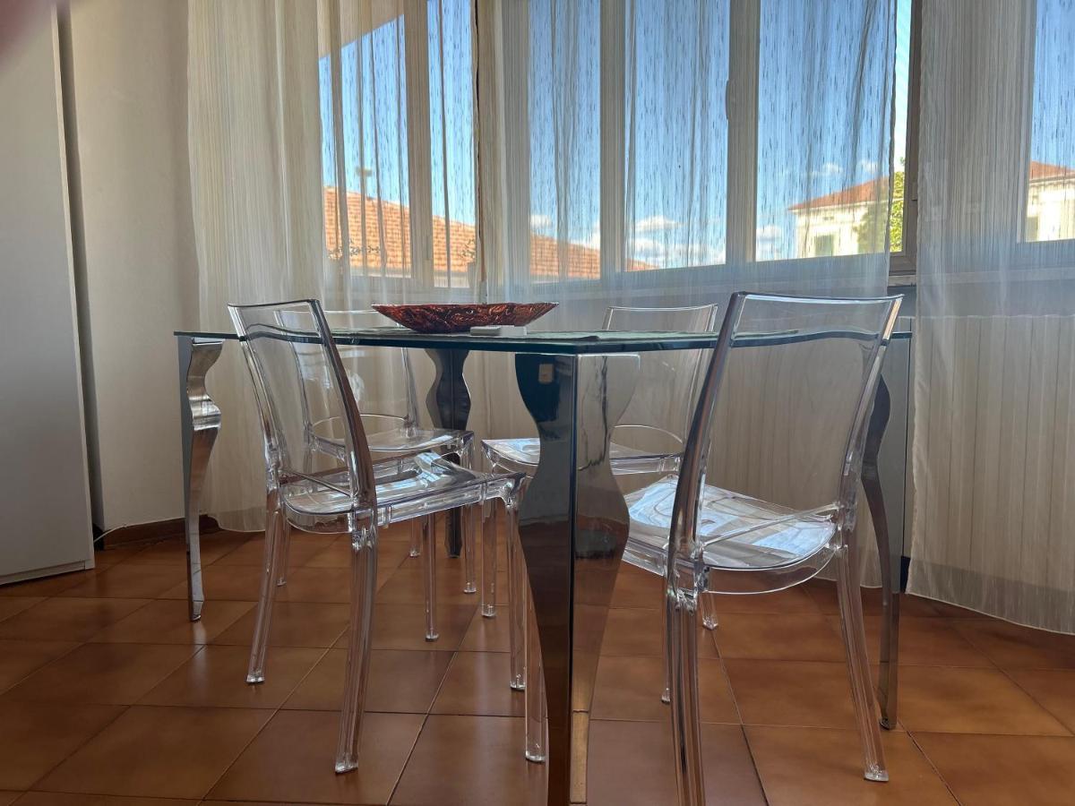 Albi'S House,Terrazza ,Wi-Fi, Parcheggio, Ac Apartment ลุคคา ภายนอก รูปภาพ