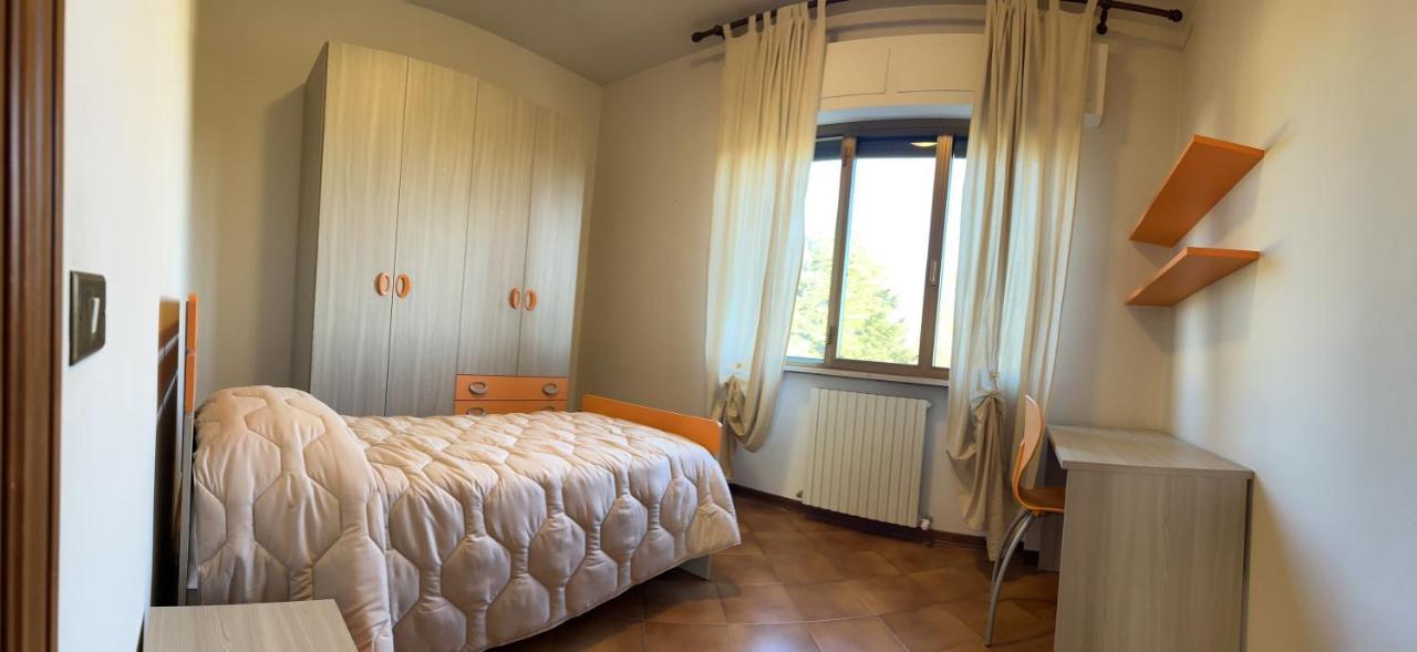Albi'S House,Terrazza ,Wi-Fi, Parcheggio, Ac Apartment ลุคคา ภายนอก รูปภาพ