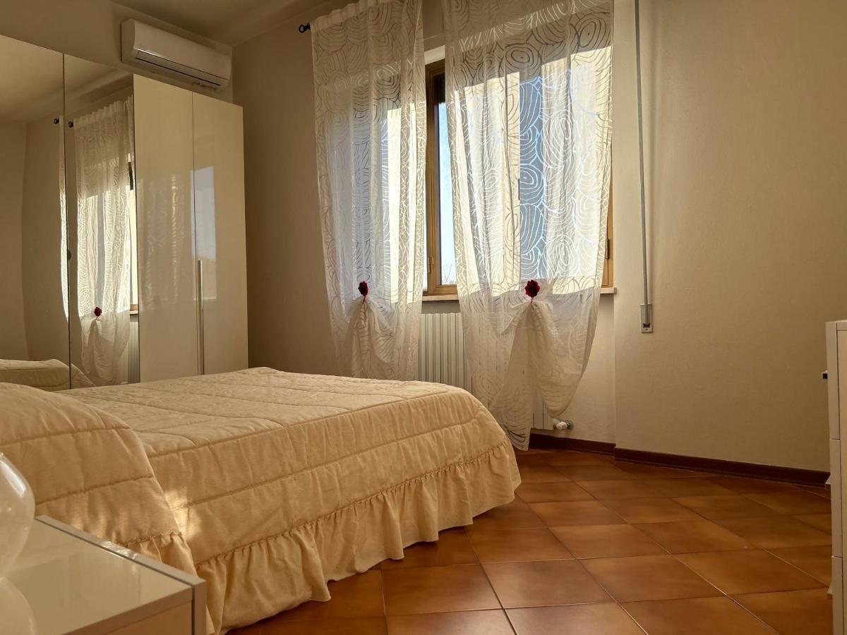 Albi'S House,Terrazza ,Wi-Fi, Parcheggio, Ac Apartment ลุคคา ภายนอก รูปภาพ