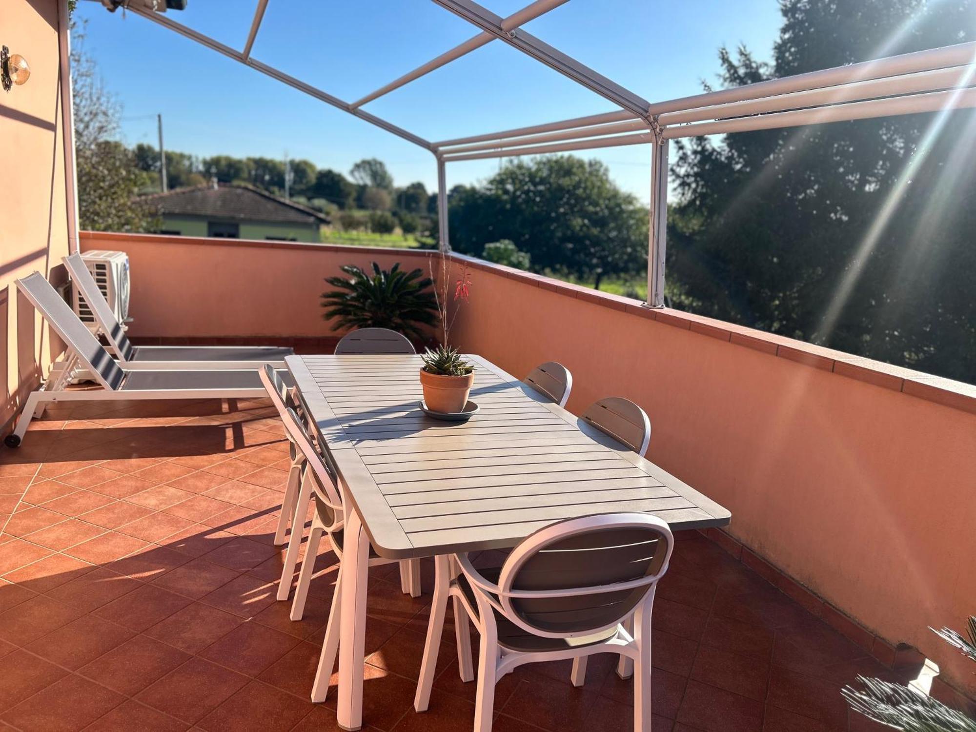 Albi'S House,Terrazza ,Wi-Fi, Parcheggio, Ac Apartment ลุคคา ภายนอก รูปภาพ